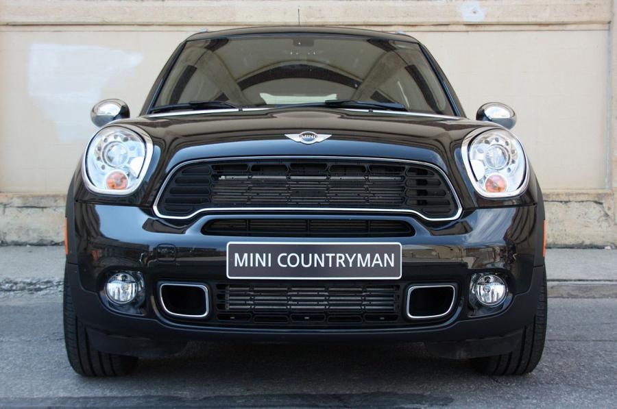 Mini Cooper Countryman 2011 года  (фото 9 из 160)